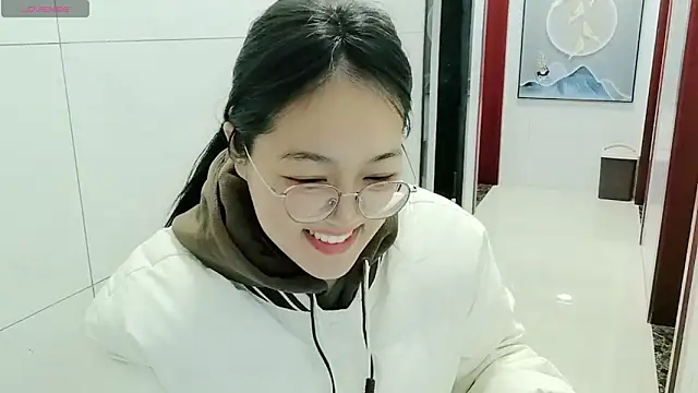 luoxuwen online show from 12.09.24