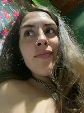 Snapshot of isadelasestrellas chatting on 03.20.25 isadelasestrellas online show from 03.20.25