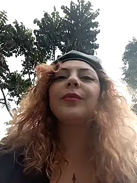 madelaine- online show from 04.04.26