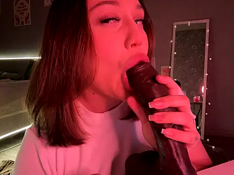 DaisyBooom online show from 09.28.25