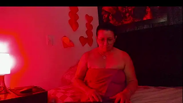 Snapshot of Evaaross_2345 chatting on 03.03.25 Evaaross 2345 online show from 03.03.25