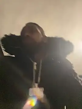 Snapshot of tugga28 chatting on 02.10.25 tugga28 online show from 02.10.25