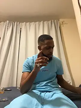 Snapshot of tugga28 chatting on 09.20.25 tugga28 online show from 09.20.25