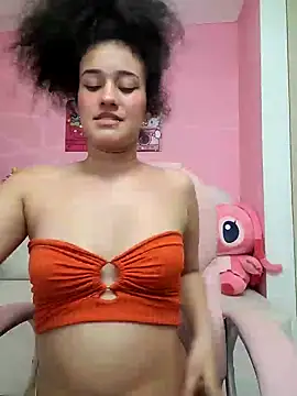 TwerkingAss online show from 12.13.24