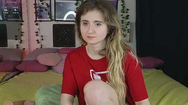 Snapshot of Lin_RoseX chatting on 02.18.25 Lin RoseX online show from 02.18.25