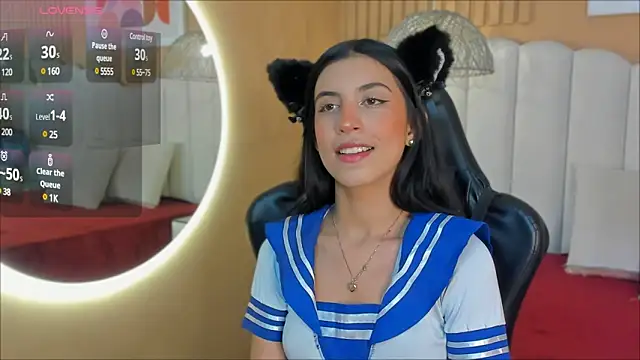 Snapshot of zia_cooper chatting on 01.26.25 zia cooper online show from 01.26.25