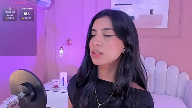 zia cooper online show from 04.15.26