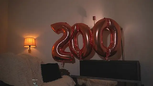 AudreyBarren online show from 10.11.25