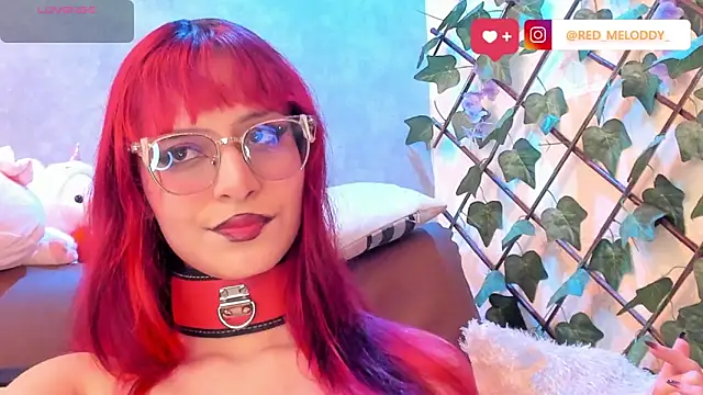 Snapshot of RedMeloddy chatting on 02.05.26 RedMeloddy online show from 02.05.26