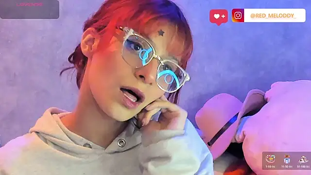 Snapshot of RedMeloddy chatting on 02.19.26 RedMeloddy online show from 02.19.26