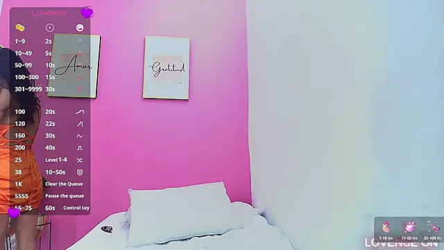 littleebonymommy online show from 03.13.25