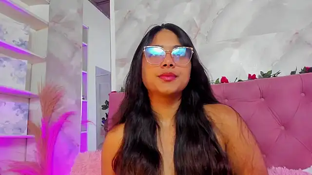 AnnaQueen  online show from 09.30.25