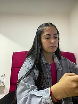 CAM 21X online show from 02.26.25