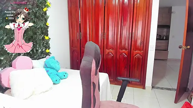 karla charloby online show from 11.20.25