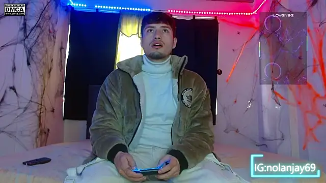 nolanjay  online show from 10.16.25