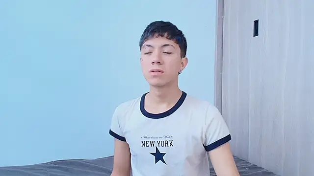 Snapshot of Justyn_Ross chatting on 09.23.25 Justyn Ross online show from 09.23.25