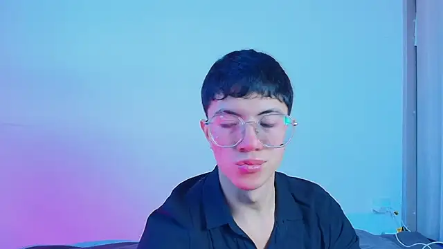 Snapshot of Justyn_Ross chatting on 09.28.25 Justyn Ross online show from 09.28.25