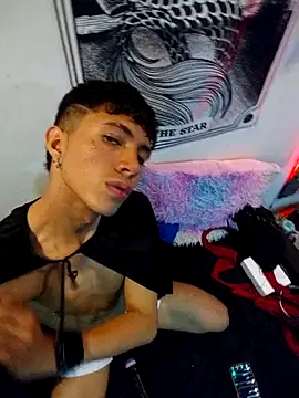 Snapshot of Justyn_Ross chatting on 11.02.25 Justyn Ross online show from 11.02.25