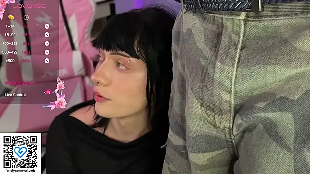 Vailyreb  online show from 11.15.25