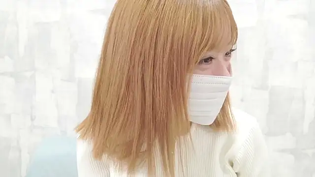 LOVE MOMO LOVE online show from 02.01.26