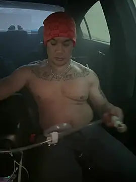 Snapshot of EatMyCake831 chatting on 01.07.25 EatMyCake831 online show from 01.07.25