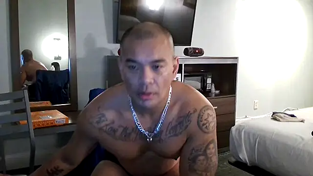 Snapshot of EatMyCake831 chatting on 01.21.25 EatMyCake831 online show from 01.21.25