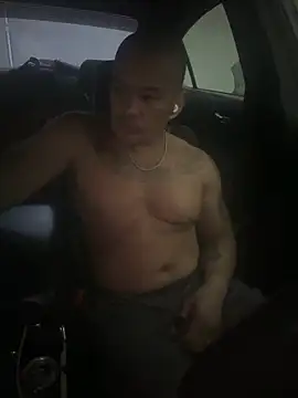 Snapshot of EatMyCake831 chatting on 10.13.25 EatMyCake831 online show from 10.13.25