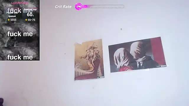 Snapshot of MeganCrouch chatting on 10.25.25 MeganCrouch online show from 10.25.25