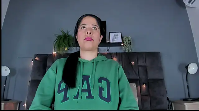 DulceAurora   online show from 03.24.26