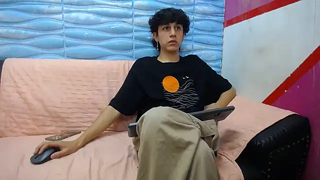 Felipe Browns online show from 02.06.25