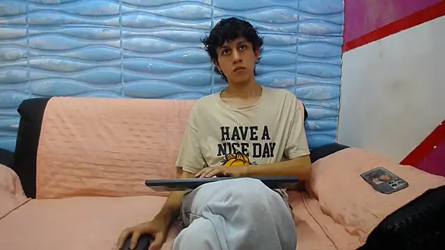 Felipe Browns online show from 02.07.25