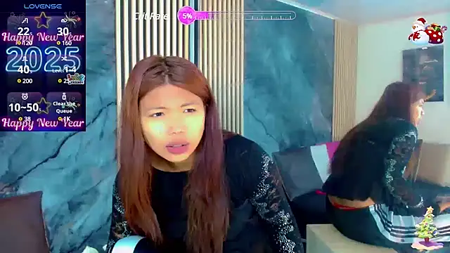 Snapshot of Isalombardi chatting on 02.27.25 Isalombardi online show from 02.27.25