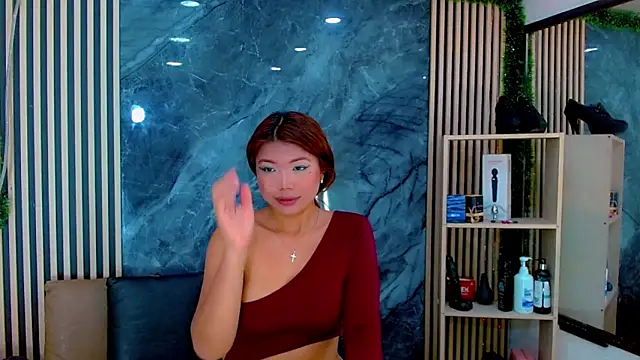 Snapshot of Isalombardi chatting on 01.31.26 Isalombardi online show from 01.31.26