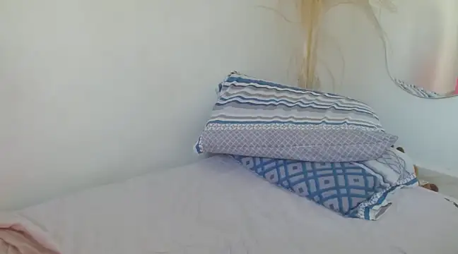 Snapshot of Mary_Pompis chatting on 01.13.25 Mary Pompis online show from 01.13.25