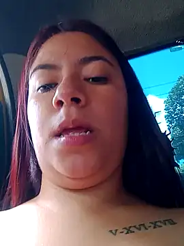 Snapshot of Mary_Pompis chatting on 01.17.25 Mary Pompis online show from 01.17.25