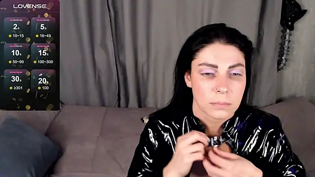 Snapshot of Carrie_Moonshine chatting on 01.23.25 Carrie Moonshine online show from 01.23.25