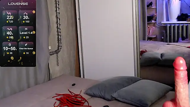 Snapshot of Carrie_Moonshine chatting on 03.18.25 Carrie Moonshine online show from 03.18.25