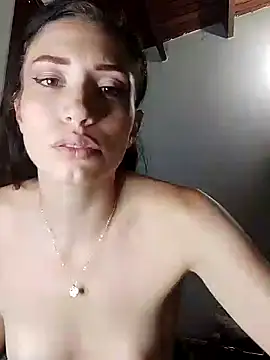 aurelialux online show from 12.10.24