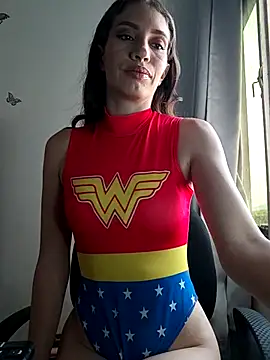 aurelialux online show from 09.22.25