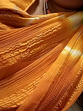 Snapshot of kaamuk_shweta chatting on 09.14.25 kaamuk shweta online show from 09.14.25