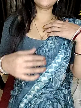 Snapshot of kaamuk_shweta chatting on 09.30.25 kaamuk shweta online show from 09.30.25