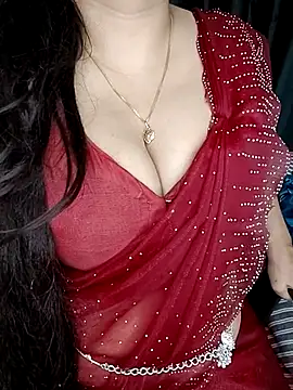 Snapshot of kaamuk_shweta chatting on 11.15.25 kaamuk shweta online show from 11.15.25