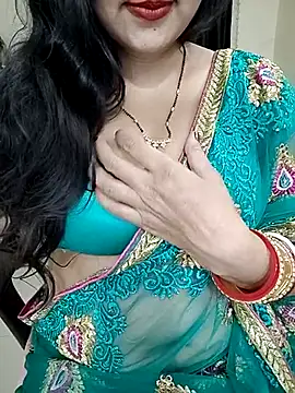 Snapshot of kaamuk_shweta chatting on 12.01.25 kaamuk shweta online show from 12.01.25