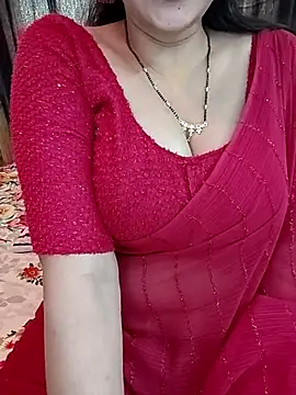 Snapshot of kaamuk_shweta chatting on 12.05.25 kaamuk shweta online show from 12.05.25