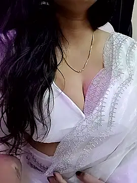 Snapshot of kaamuk_shweta chatting on 01.18.26 kaamuk shweta online show from 01.18.26