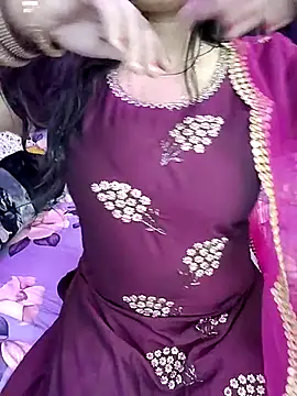 Snapshot of kaamuk_shweta chatting on 02.08.26 kaamuk shweta online show from 02.08.26