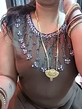 Snapshot of kaamuk_shweta chatting on 02.10.26 kaamuk shweta online show from 02.10.26