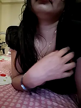 Snapshot of kaamuk_shweta chatting on 02.23.26 kaamuk shweta online show from 02.23.26