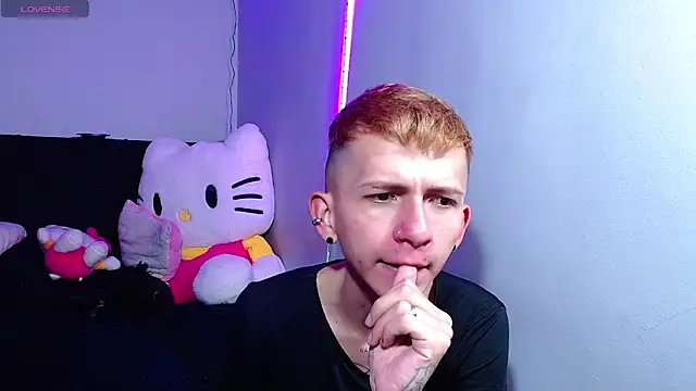 smallgiant27 online show from 12.19.25