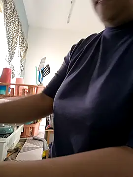 Snapshot of EmpaticBolillo chatting on 02.05.26 EmpaticBolillo online show from 02.05.26